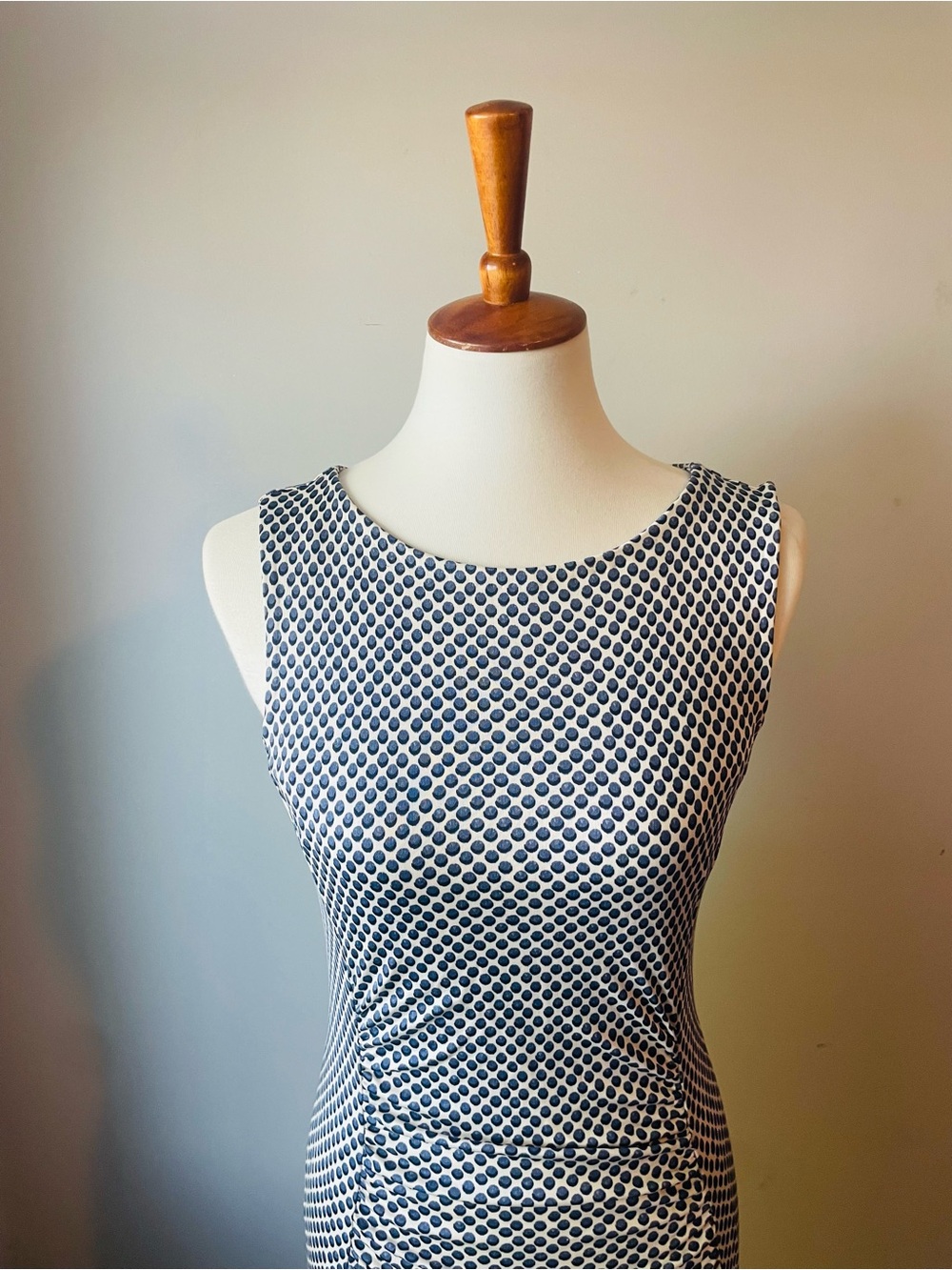 Tory Burch Blue & White Patterned Sheath Dress - Picture 5 of 8